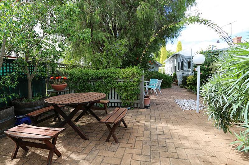 Jacaranda Guest House Busselton Exteriér fotografie
